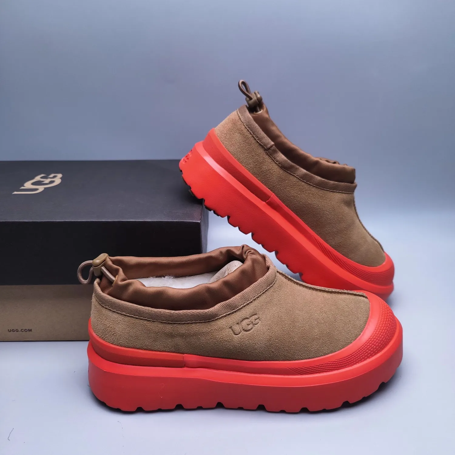 💰520 UGG sheepskin all-in-one snow boots 4096 slip-on casual trendy Wang Yibo men's and women's shoes Color: white red black blue yellow light gray dark gray green Matching sizes: 35-45